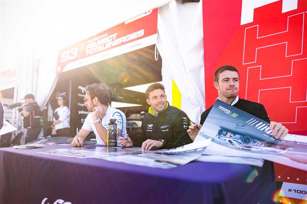 (Foto: Team Peugeot TotalEnergies)
